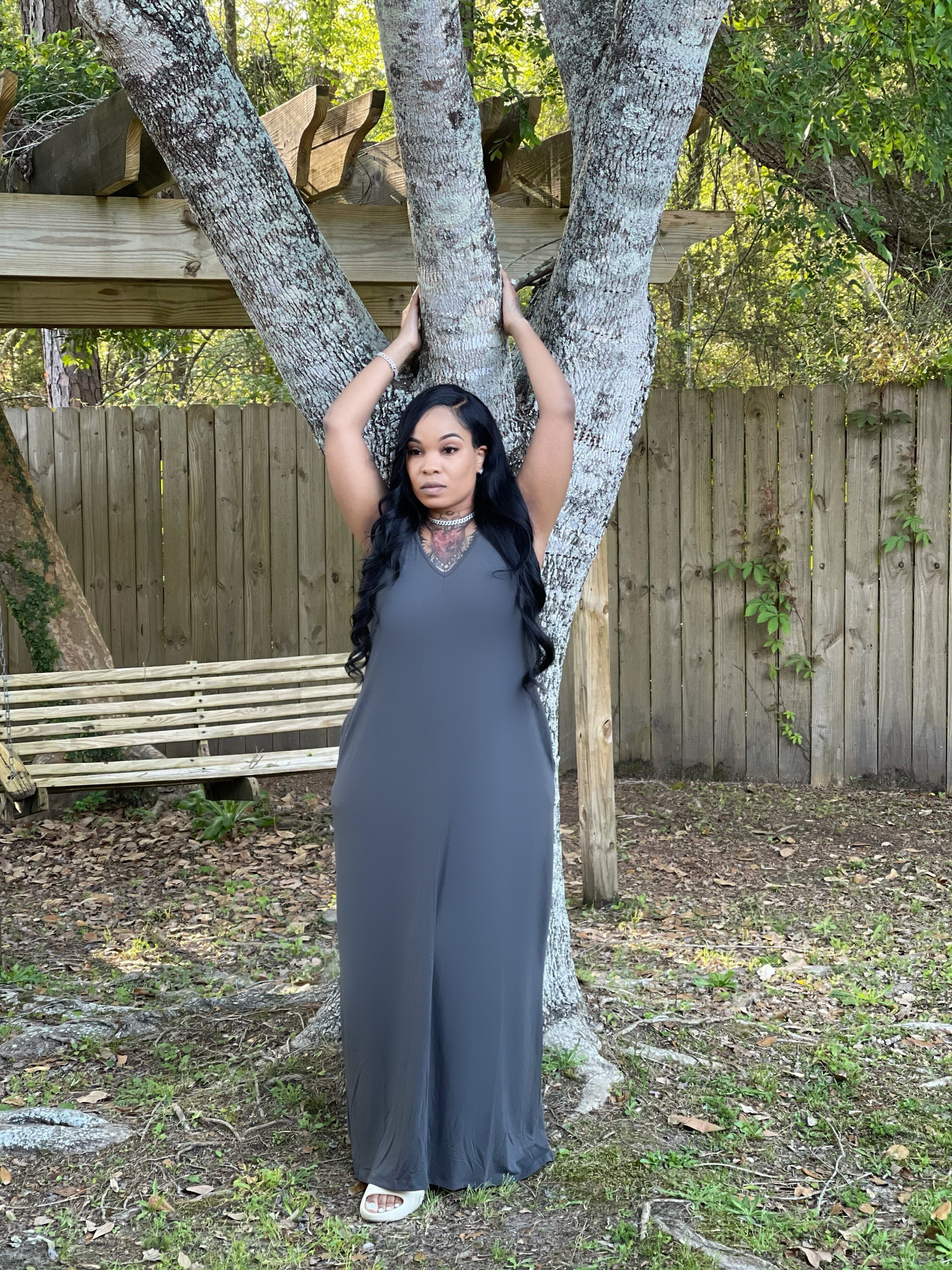 Simplest dress charcoal Glamherup Beautique
