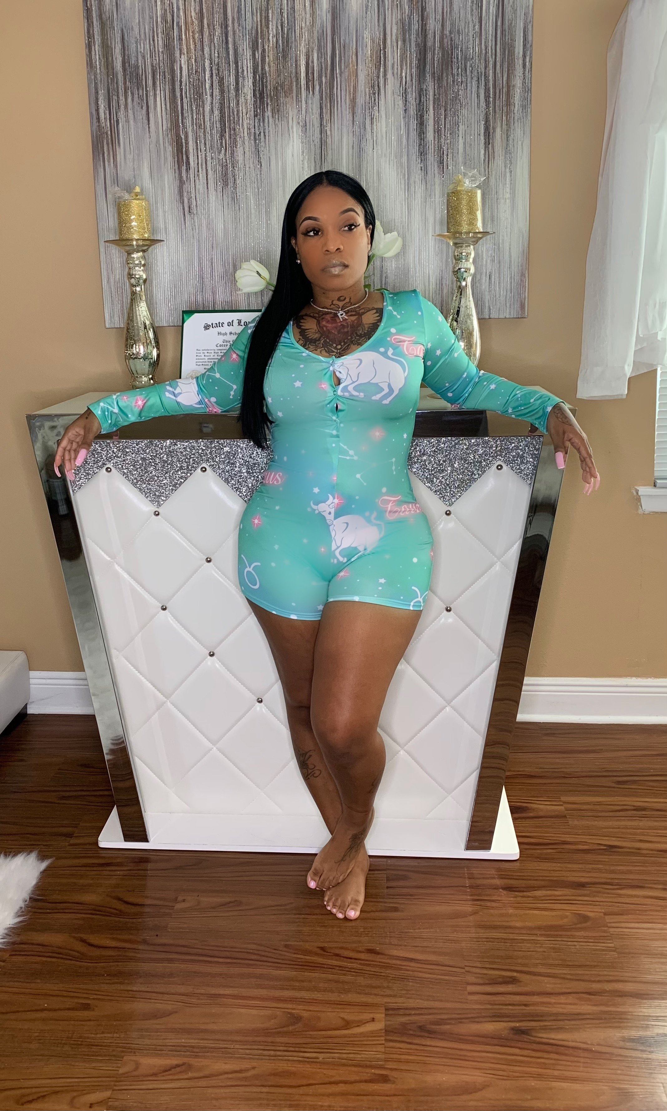 Zodiac sign onesie Glamherup Beautique Taurus Small