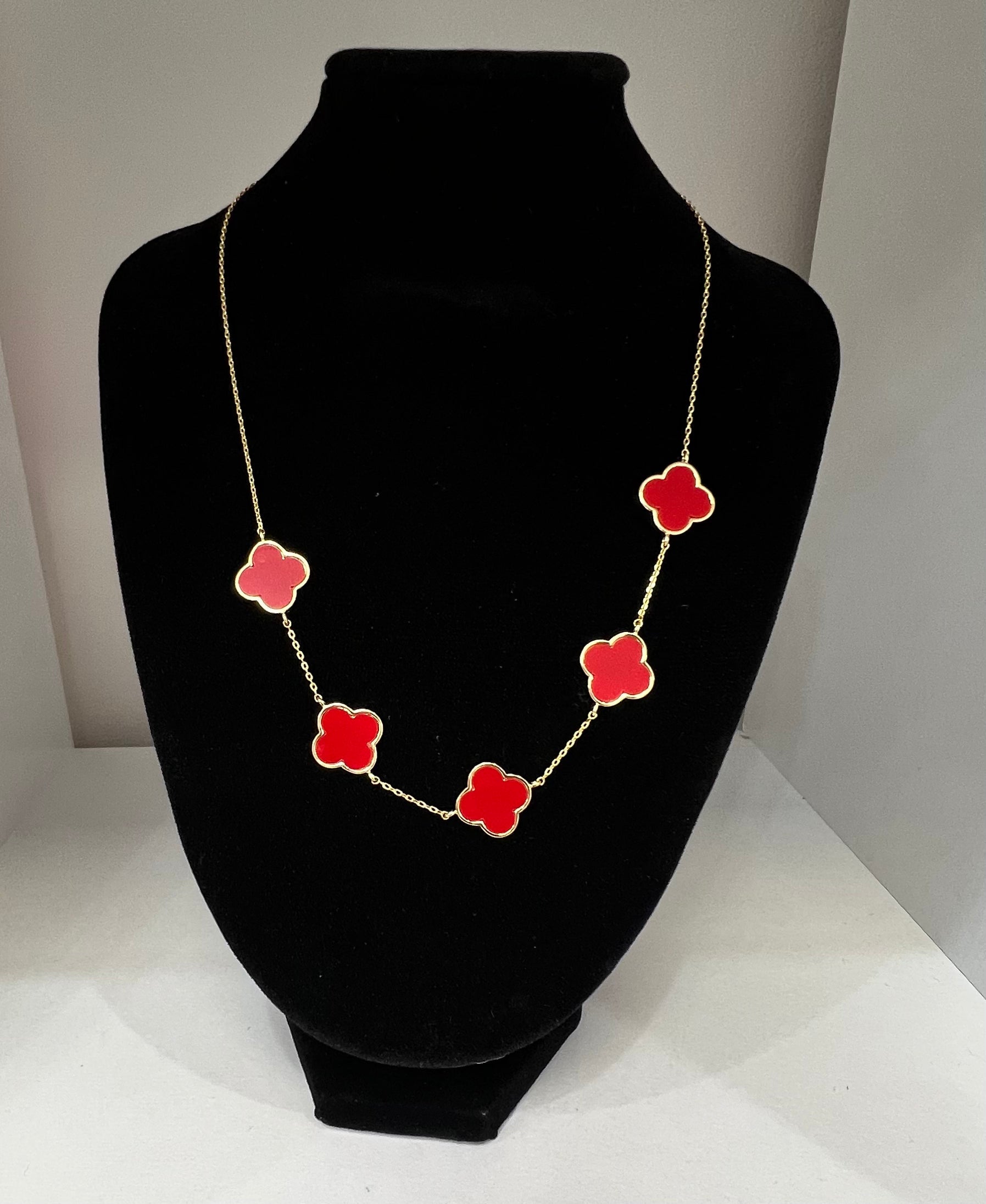 5 Clover charm necklace Glamherup Beautique Gold/red